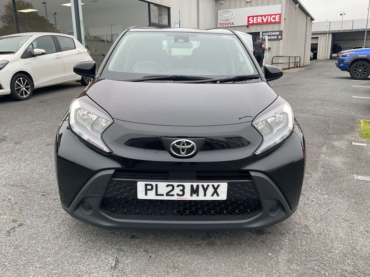 2023 TOYOTA AYGO X 2023 TOYOTA AYGO X