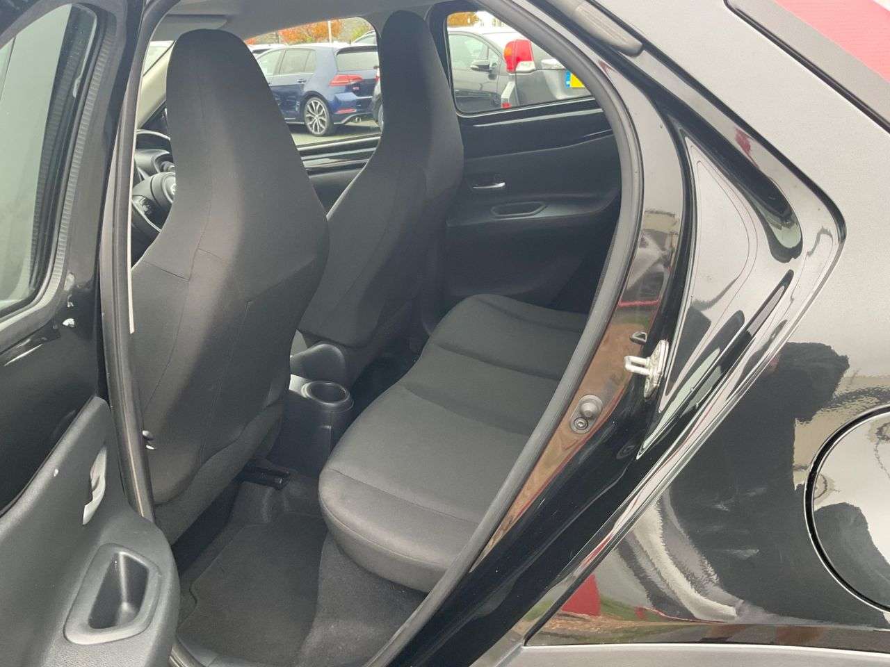 2023 TOYOTA AYGO X 2023 TOYOTA AYGO X