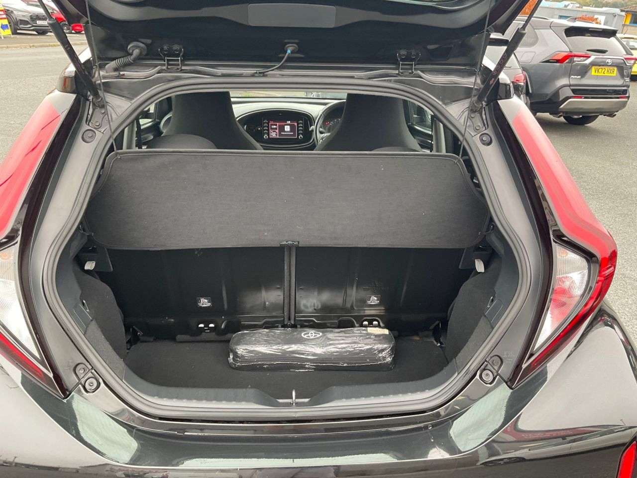 2023 TOYOTA AYGO X 2023 TOYOTA AYGO X