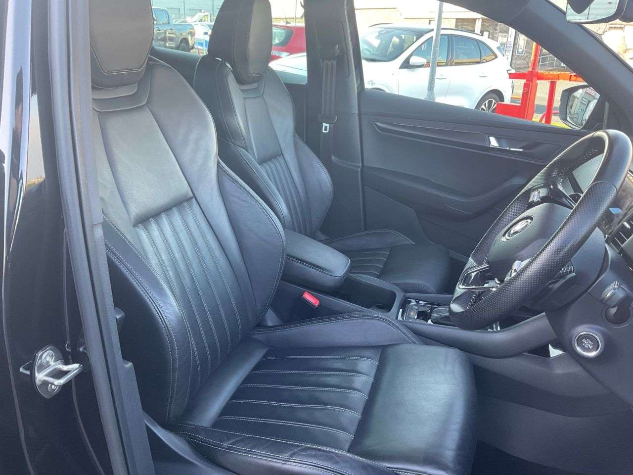 2021 SKODA KAROQ 2021 SKODA KAROQ