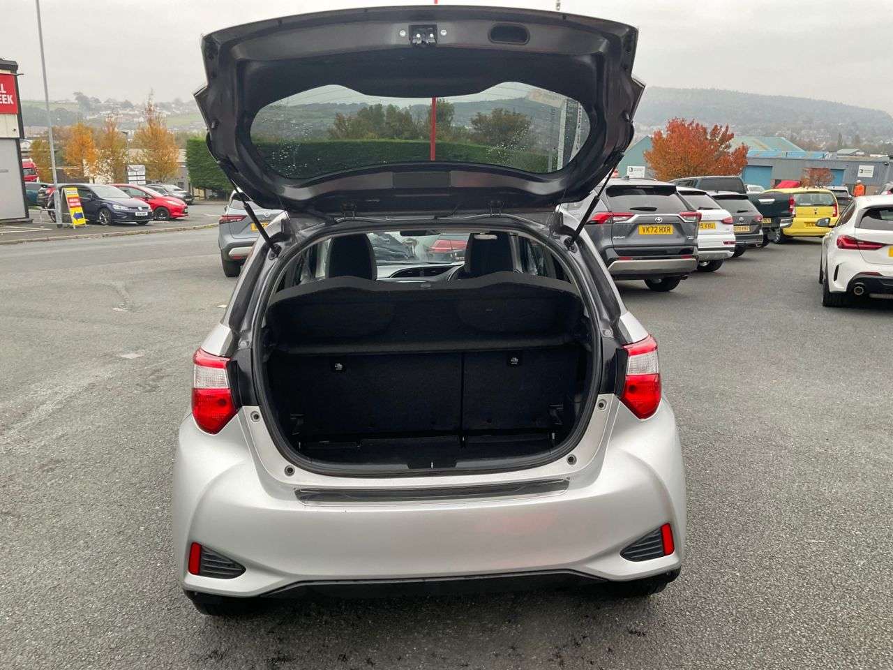 2019 TOYOTA YARIS 2019 TOYOTA YARIS