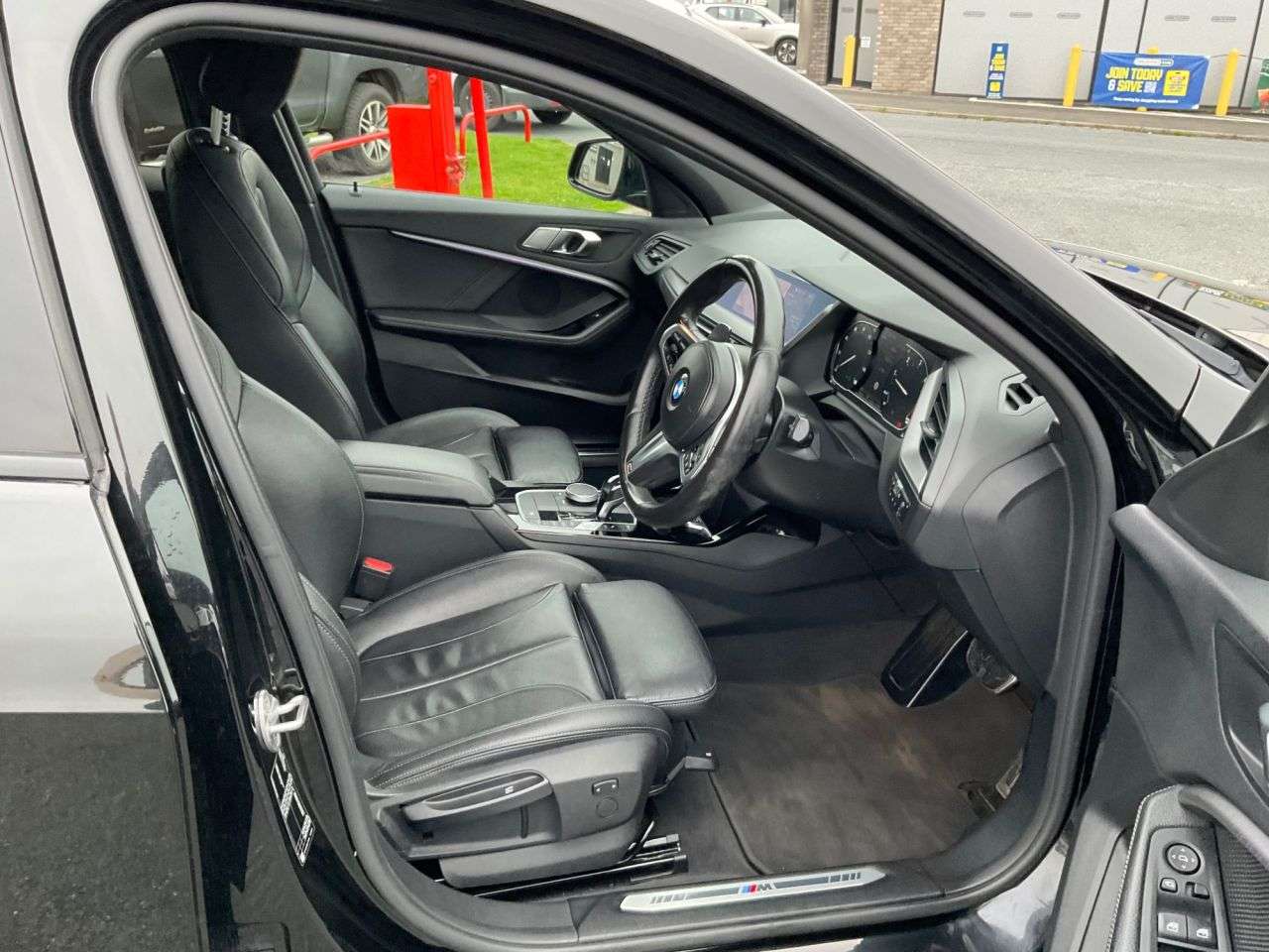 2021 BMW 1 SERIES 2021 BMW 1 SERIES