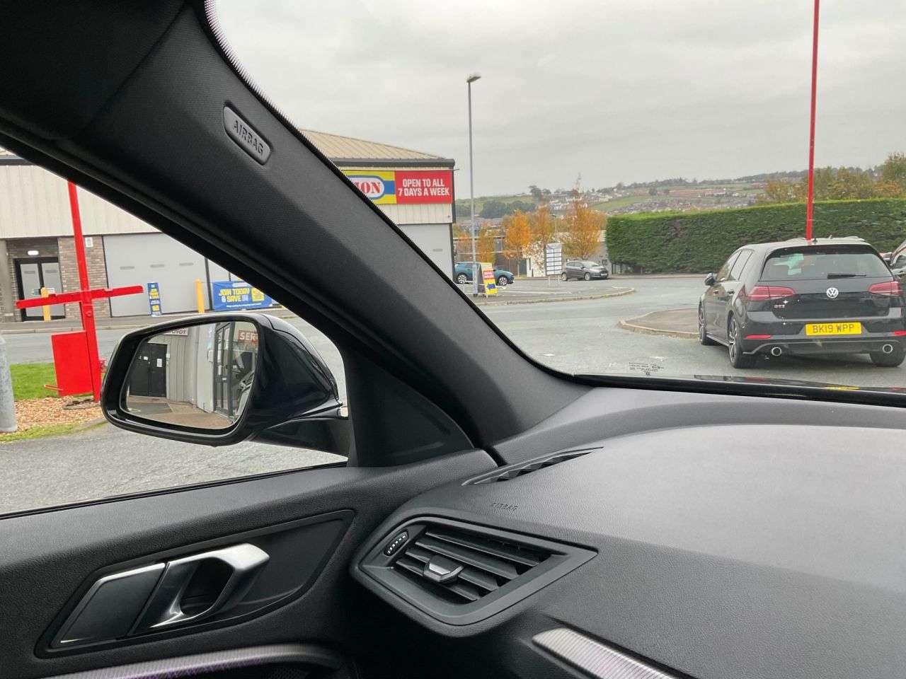 2021 BMW 1 SERIES 2021 BMW 1 SERIES