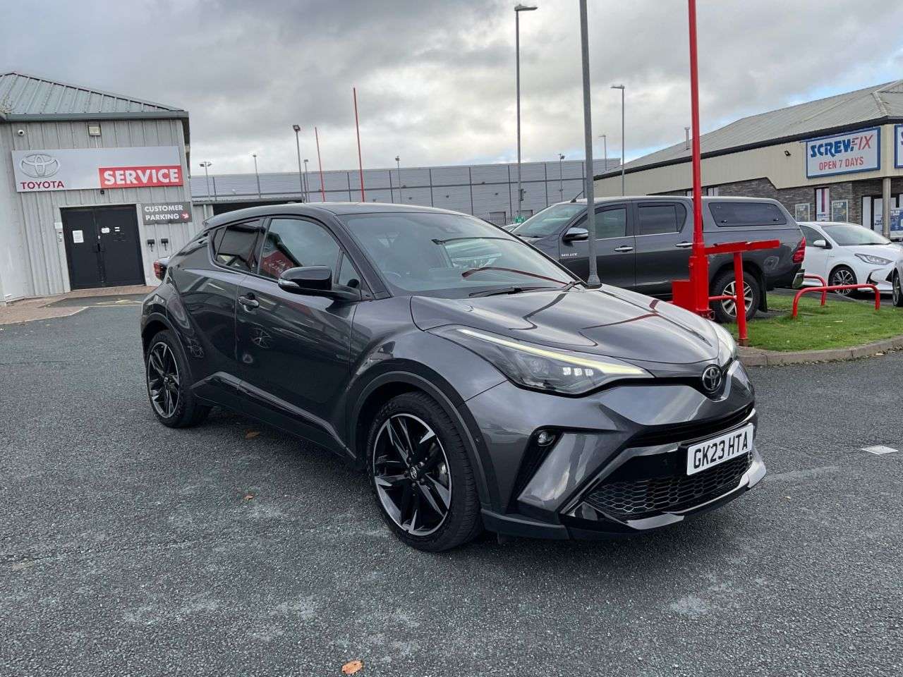 2023 TOYOTA C-HR 2023 TOYOTA C-HR