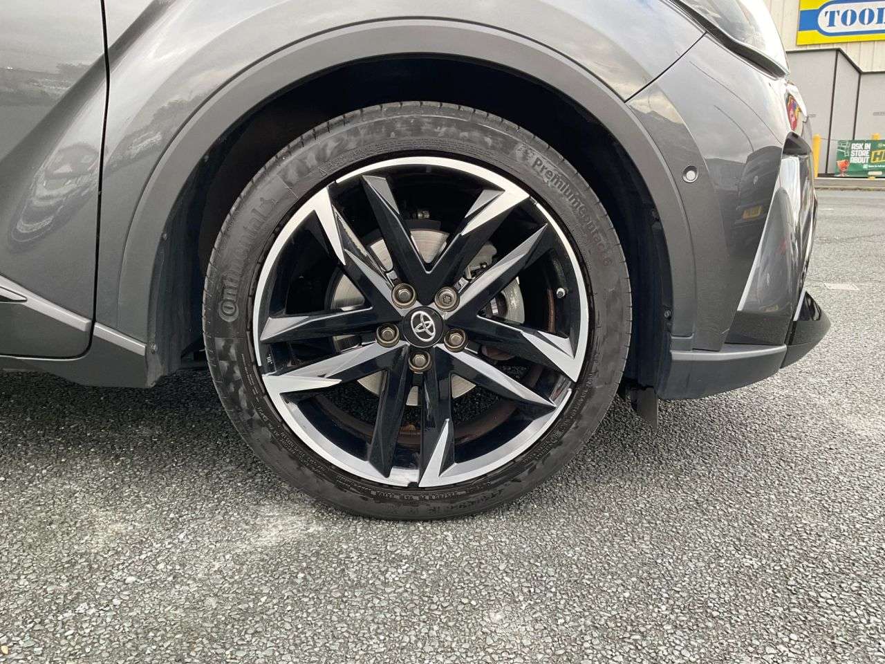 2023 TOYOTA C-HR 2023 TOYOTA C-HR