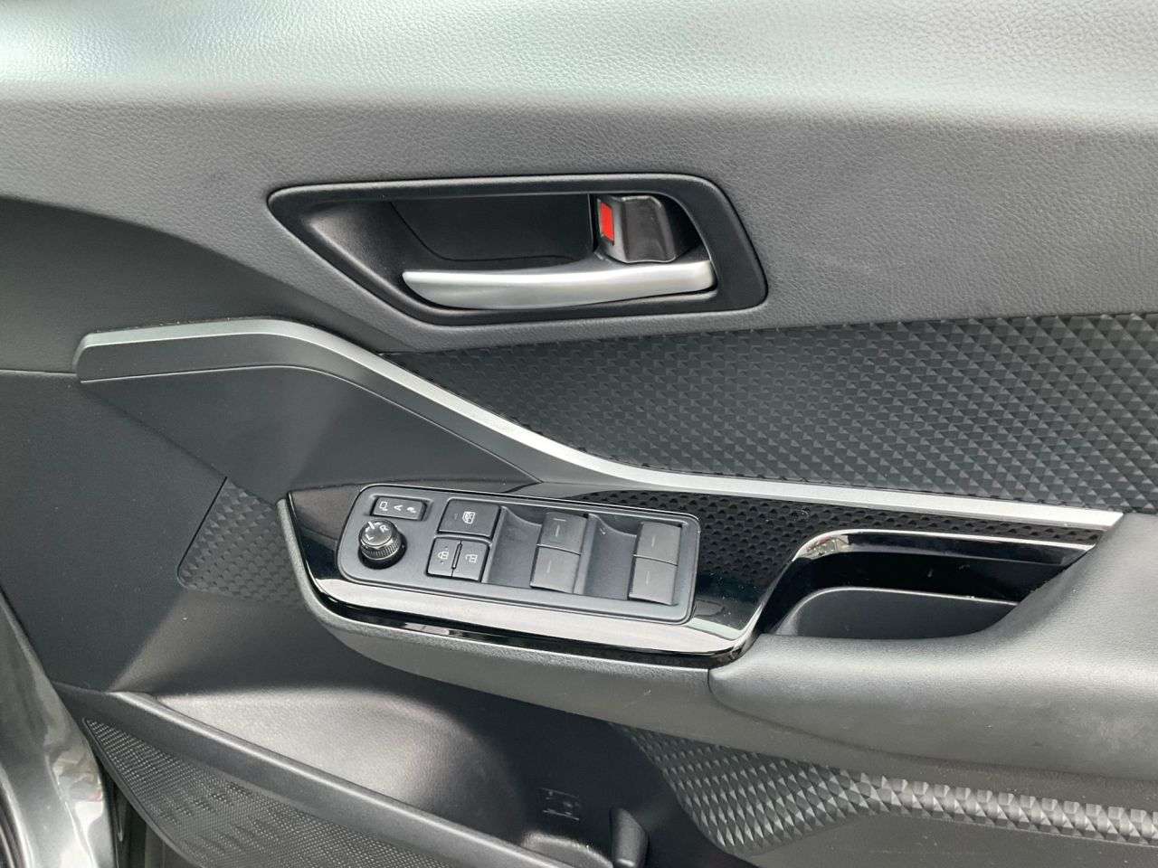 2023 TOYOTA C-HR 2023 TOYOTA C-HR