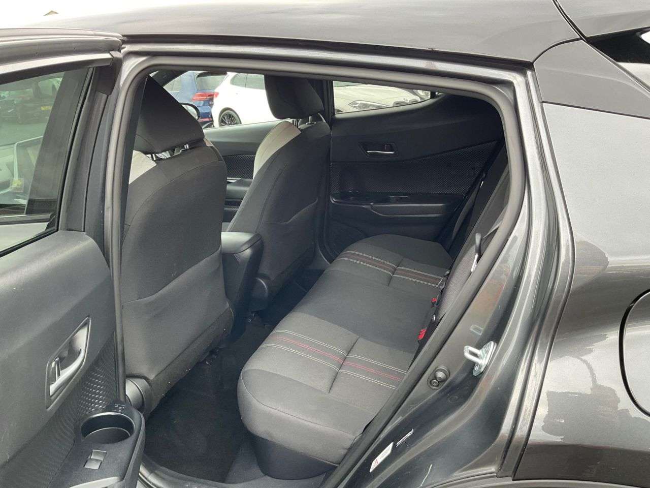 2023 TOYOTA C-HR 2023 TOYOTA C-HR