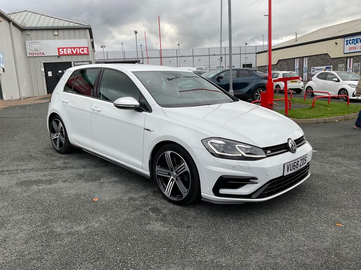Check out this Volkswagen Golf 2018 Petrol Manual
