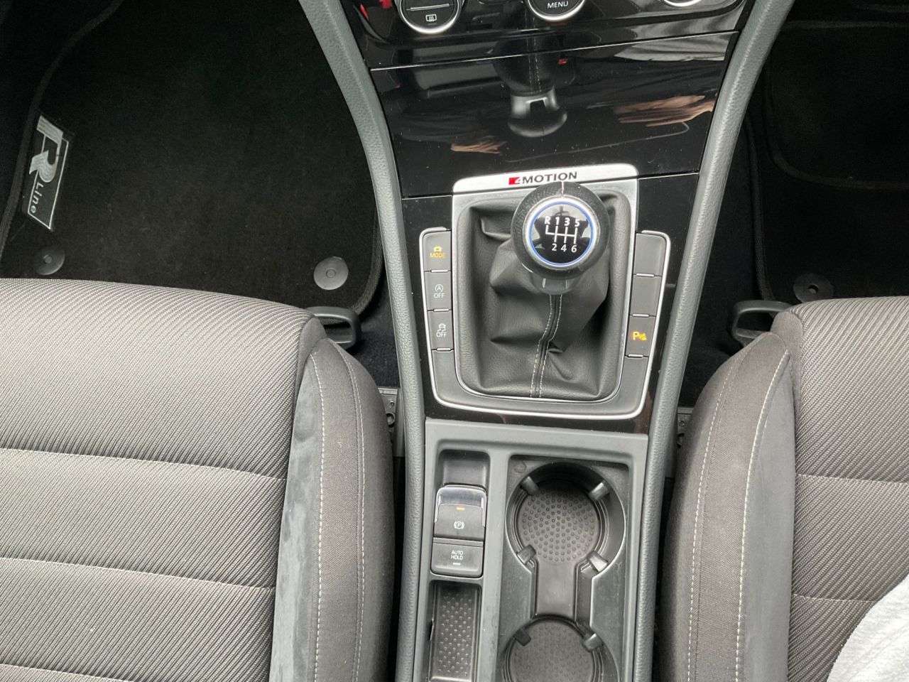 2018 VOLKSWAGEN GOLF 2018 VOLKSWAGEN GOLF