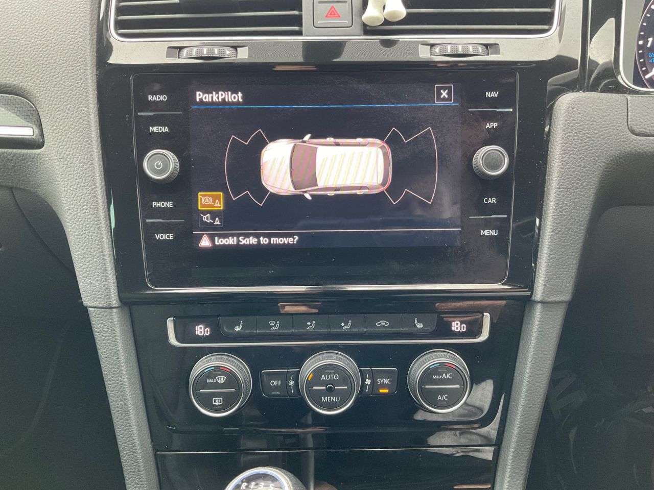 2018 VOLKSWAGEN GOLF 2018 VOLKSWAGEN GOLF