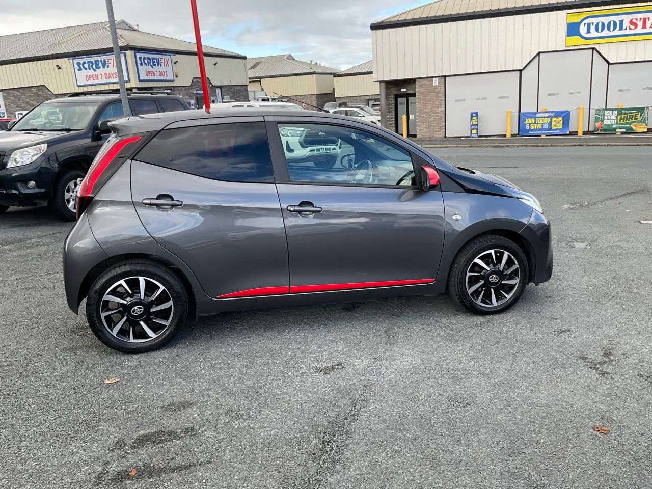 2021 TOYOTA AYGO 2021 TOYOTA AYGO