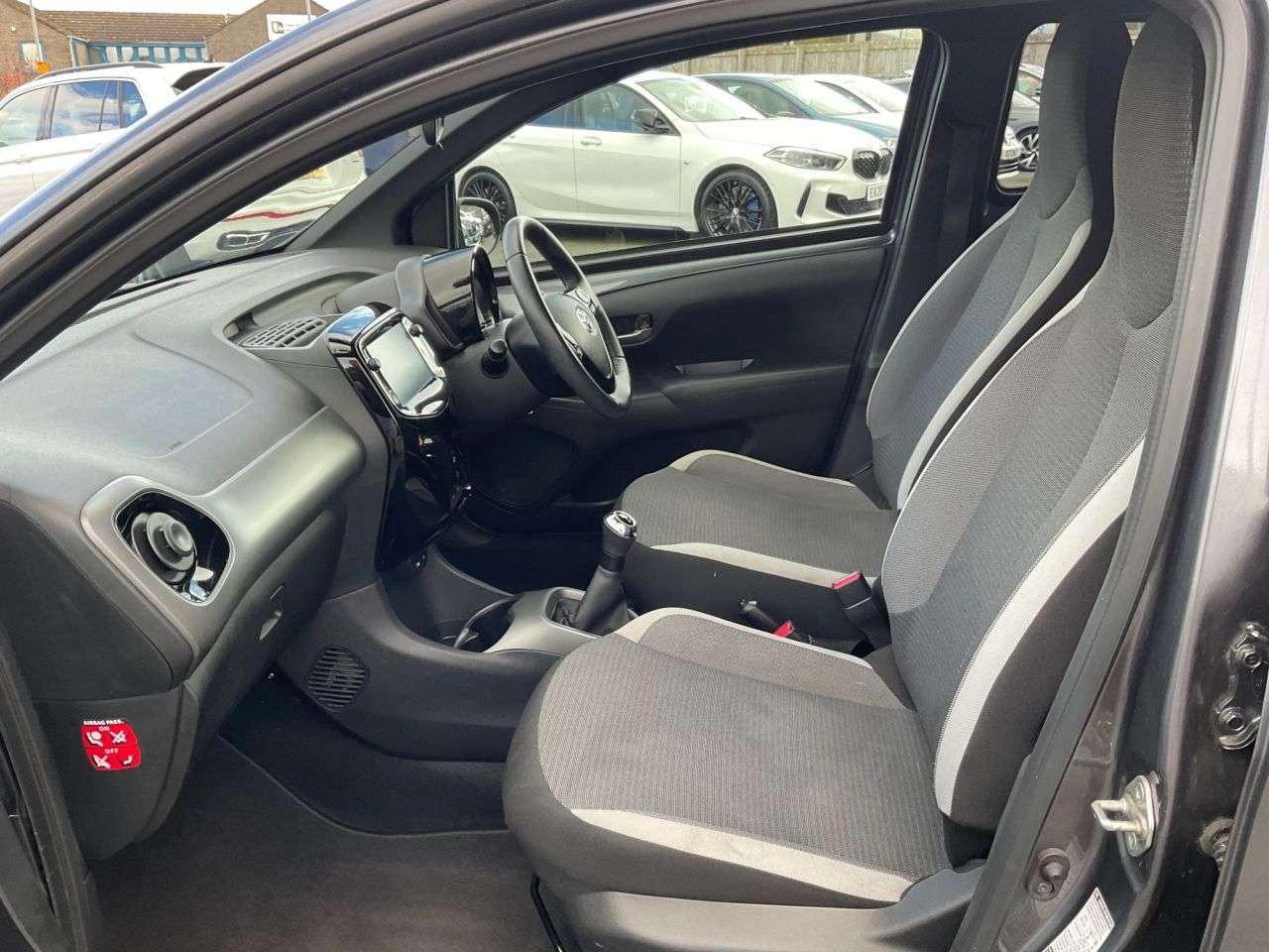 2021 TOYOTA AYGO 2021 TOYOTA AYGO