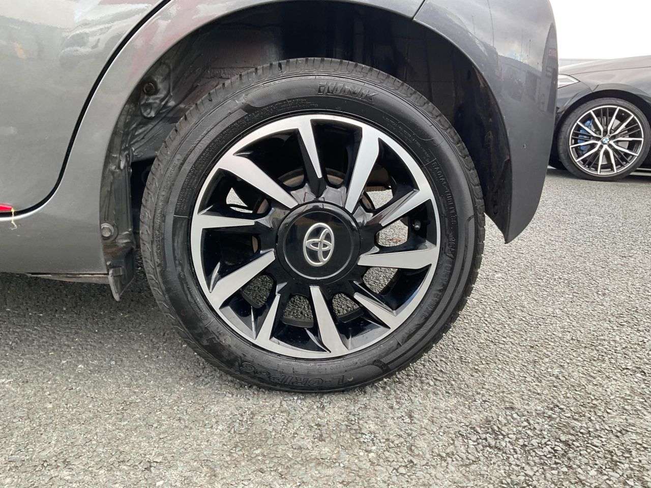 2021 TOYOTA AYGO 2021 TOYOTA AYGO