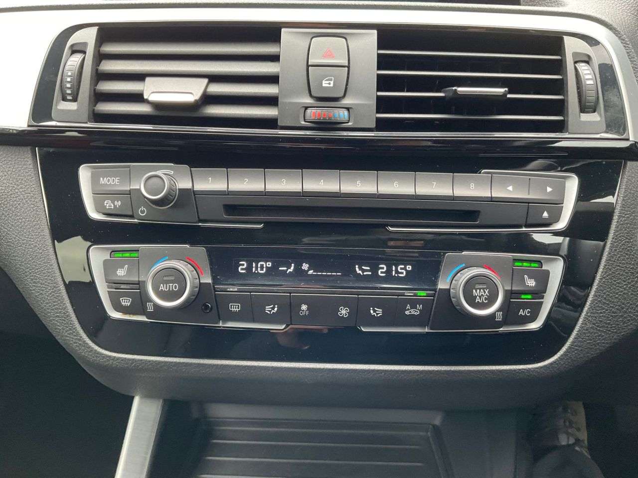 2019 BMW 1 SERIES 2019 BMW 1 SERIES