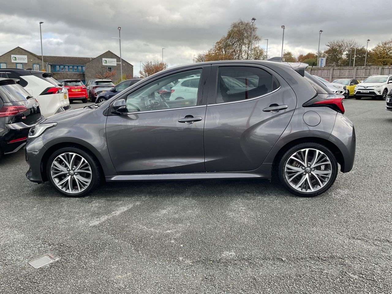 2022 TOYOTA YARIS 2022 TOYOTA YARIS