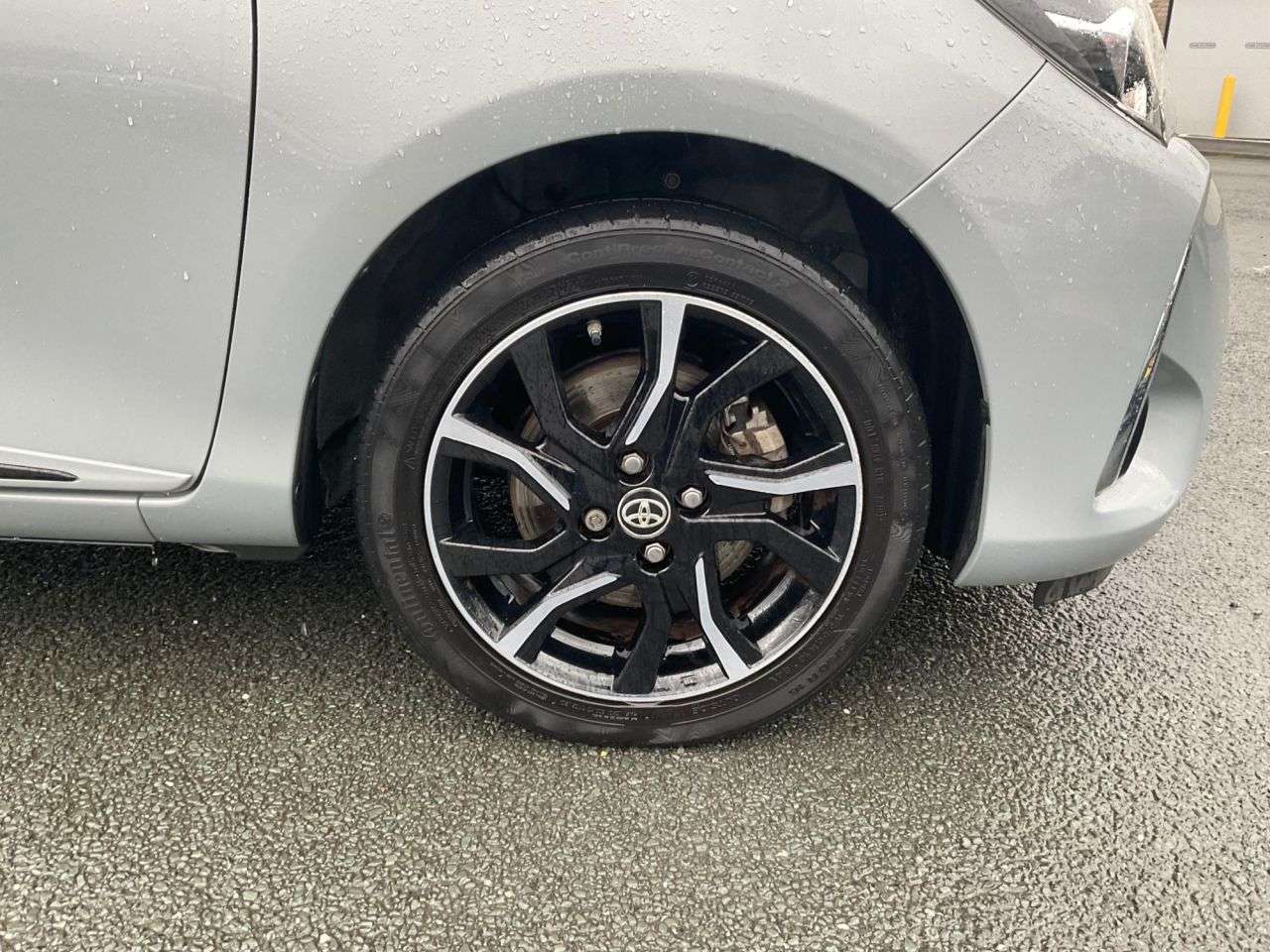 2018 TOYOTA YARIS 2018 TOYOTA YARIS