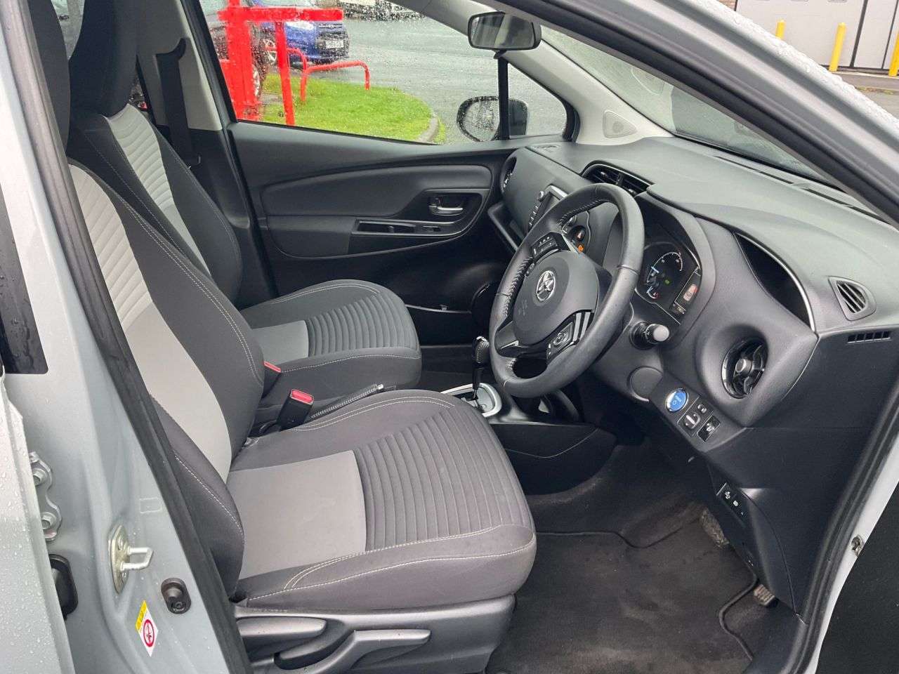 2018 TOYOTA YARIS 2018 TOYOTA YARIS