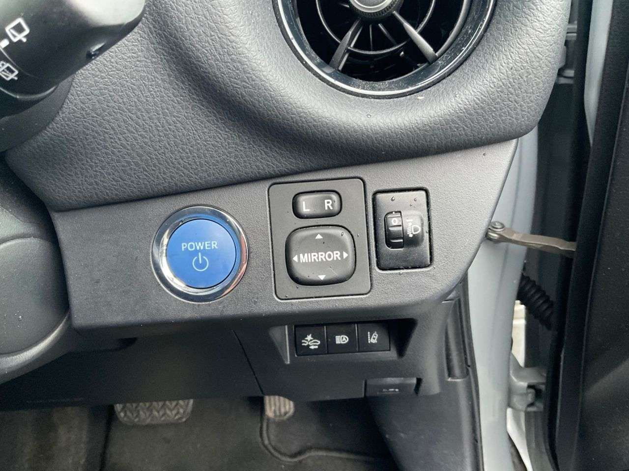 2018 TOYOTA YARIS 2018 TOYOTA YARIS