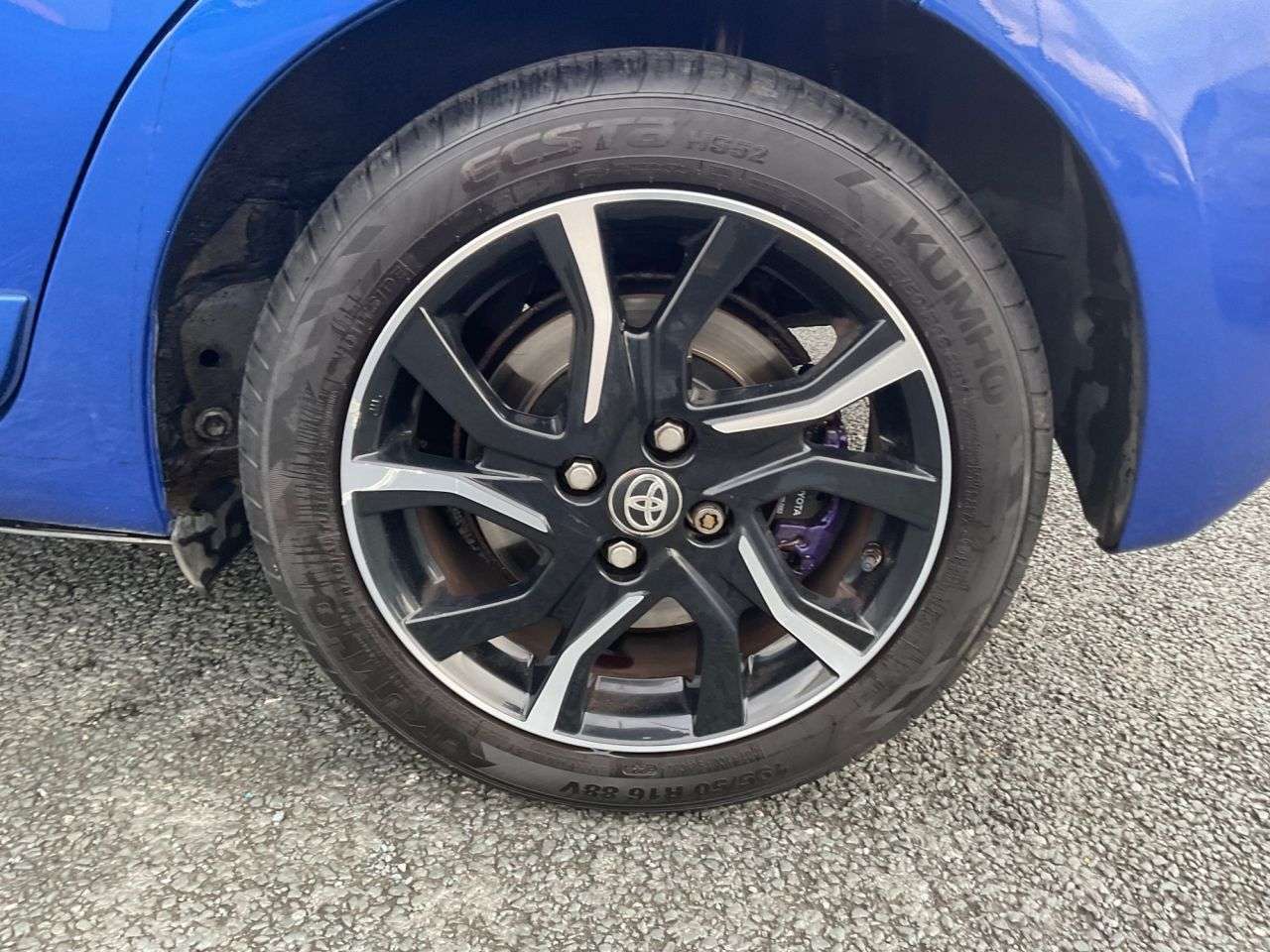 2017 TOYOTA YARIS 2017 TOYOTA YARIS