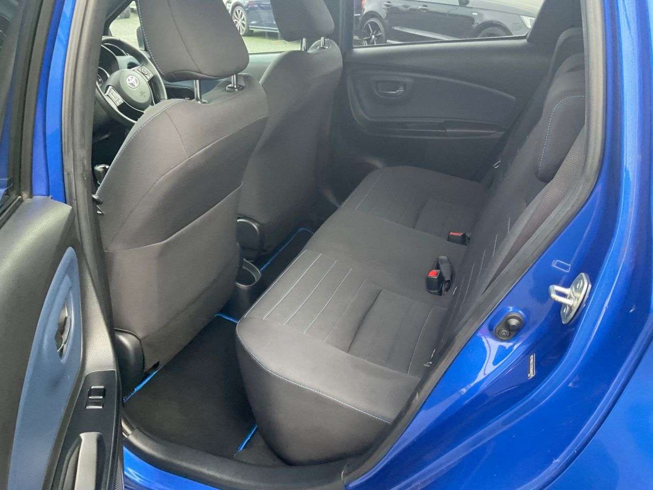 2017 TOYOTA YARIS 2017 TOYOTA YARIS