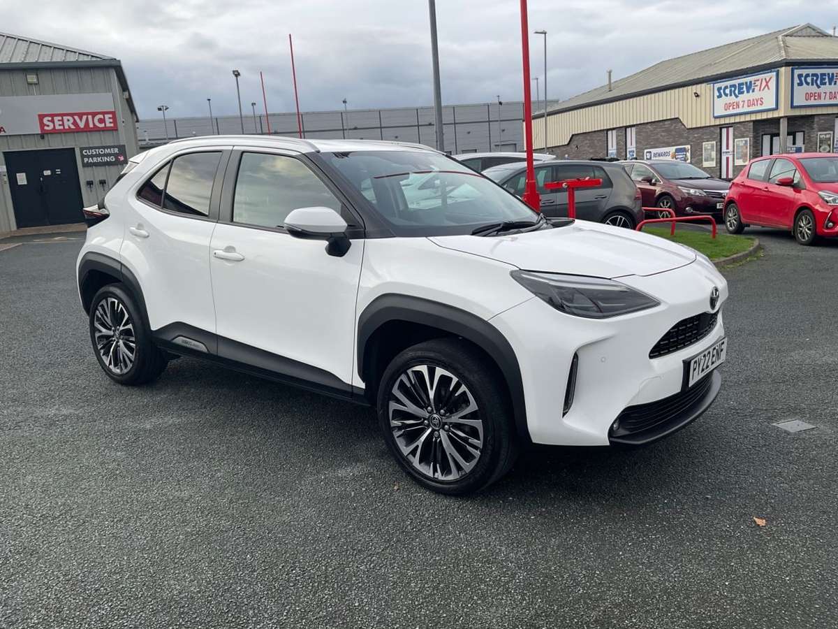 Check out this Toyota Yaris Cross 2022 Hybrid Electric Automatic