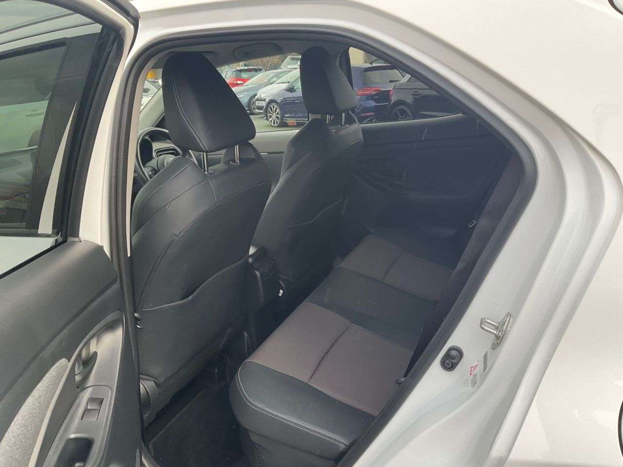 2022 TOYOTA YARIS CROSS 2022 TOYOTA YARIS CROSS