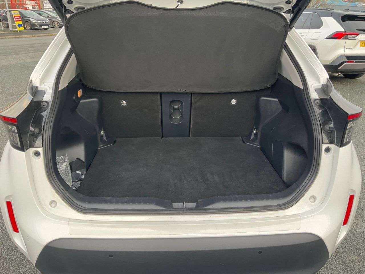 2022 TOYOTA YARIS CROSS 2022 TOYOTA YARIS CROSS