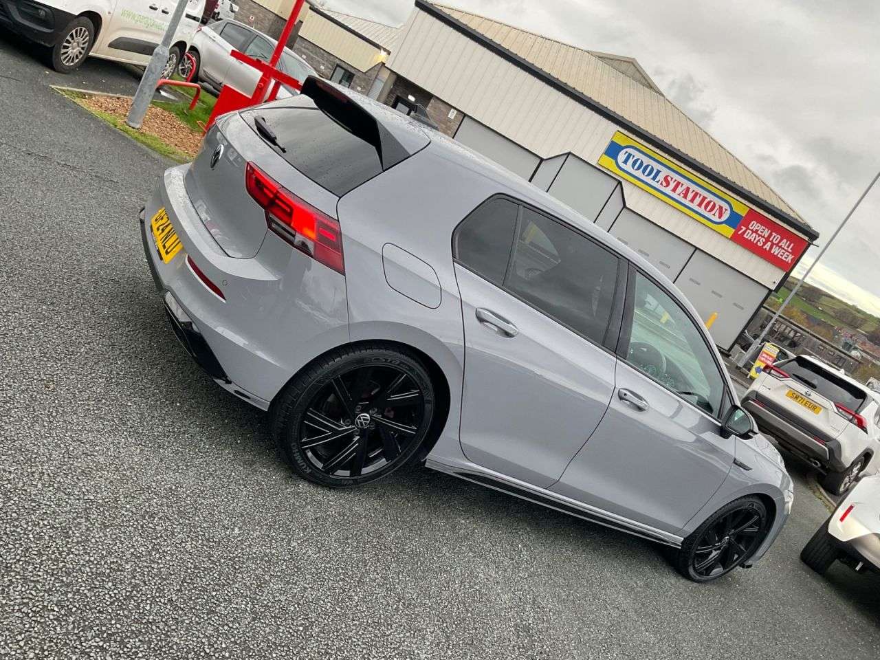 2024 VOLKSWAGEN GOLF 2024 VOLKSWAGEN GOLF