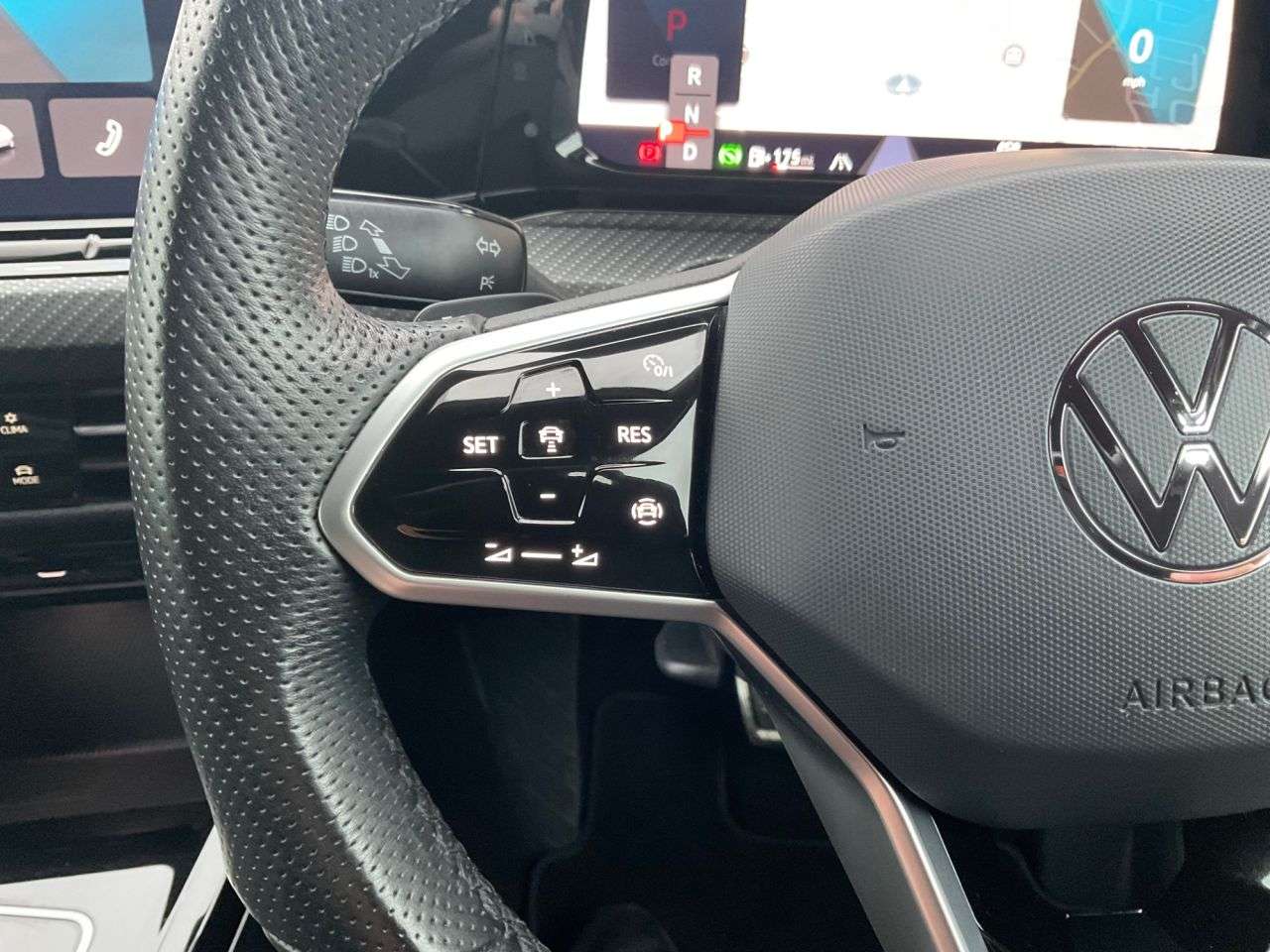 2024 VOLKSWAGEN GOLF 2024 VOLKSWAGEN GOLF