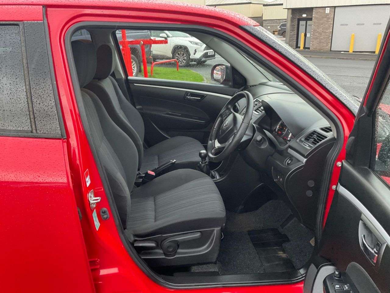 2016 SUZUKI SWIFT 2016 SUZUKI SWIFT