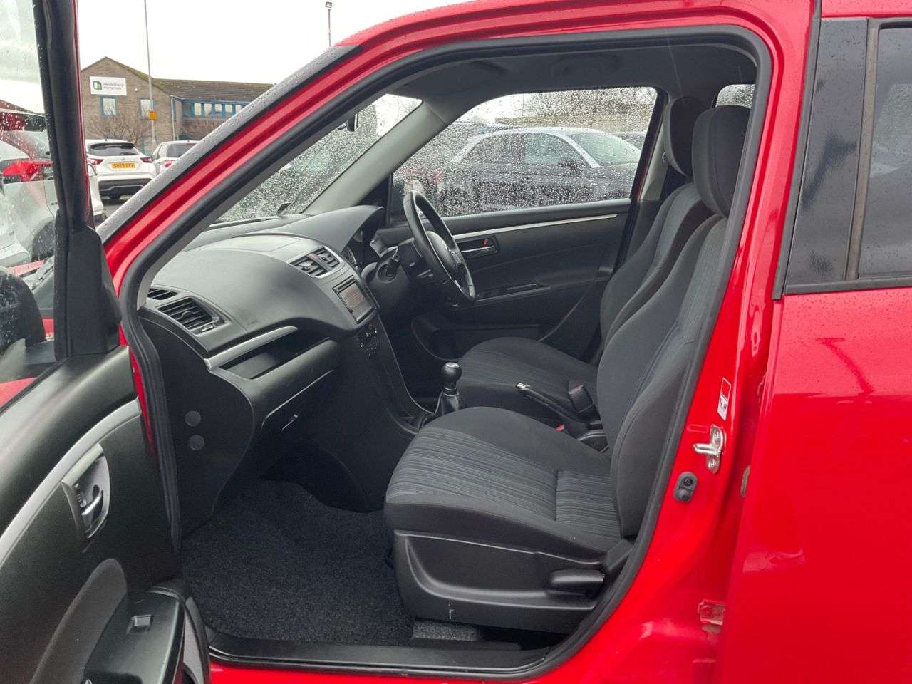 2016 SUZUKI SWIFT 2016 SUZUKI SWIFT