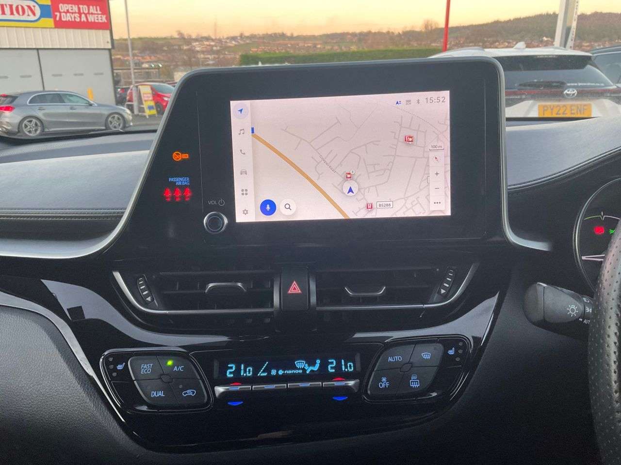 2023 TOYOTA C-HR 2023 TOYOTA C-HR