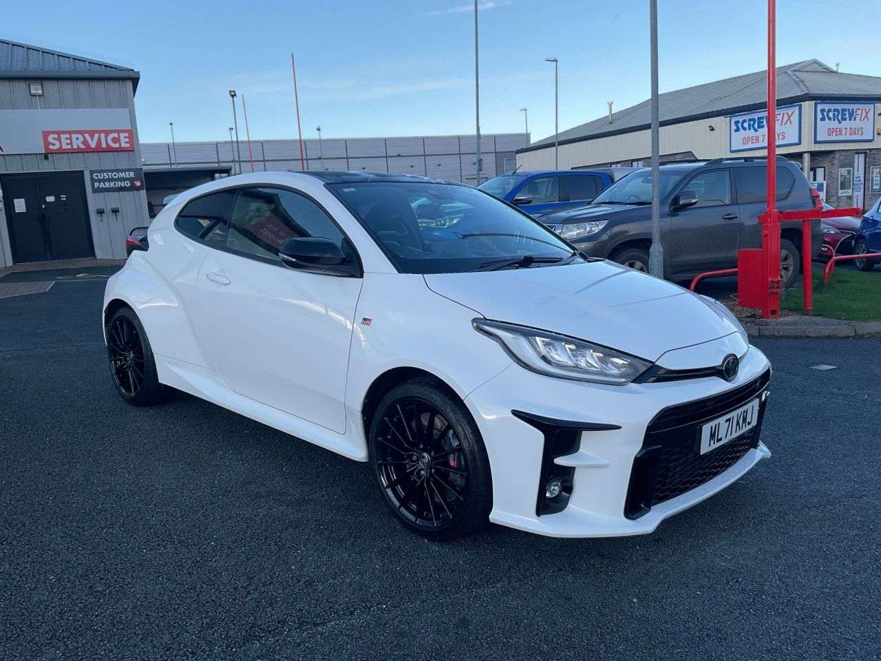 2021 TOYOTA YARIS 2021 TOYOTA YARIS