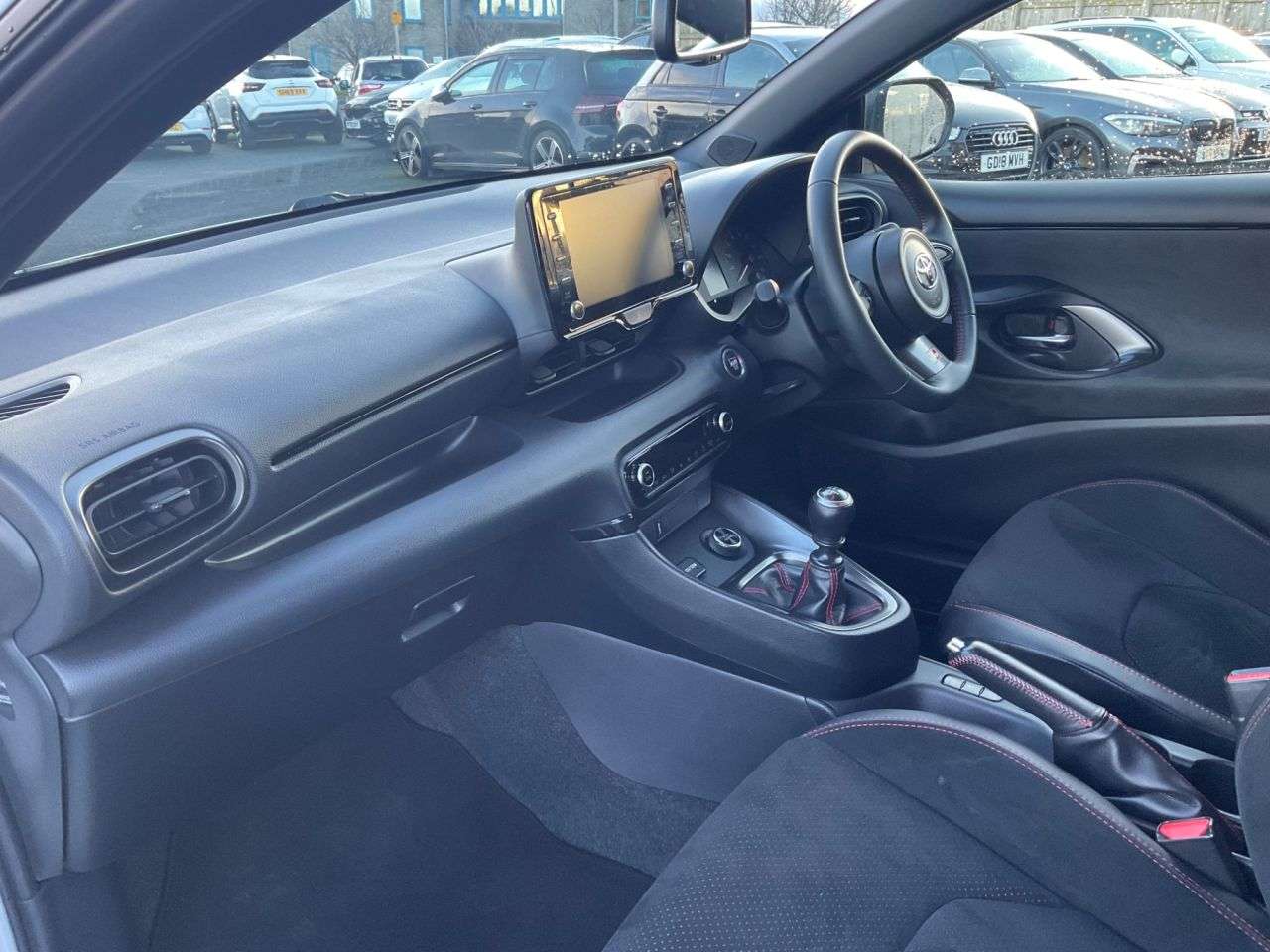 2021 TOYOTA YARIS 2021 TOYOTA YARIS