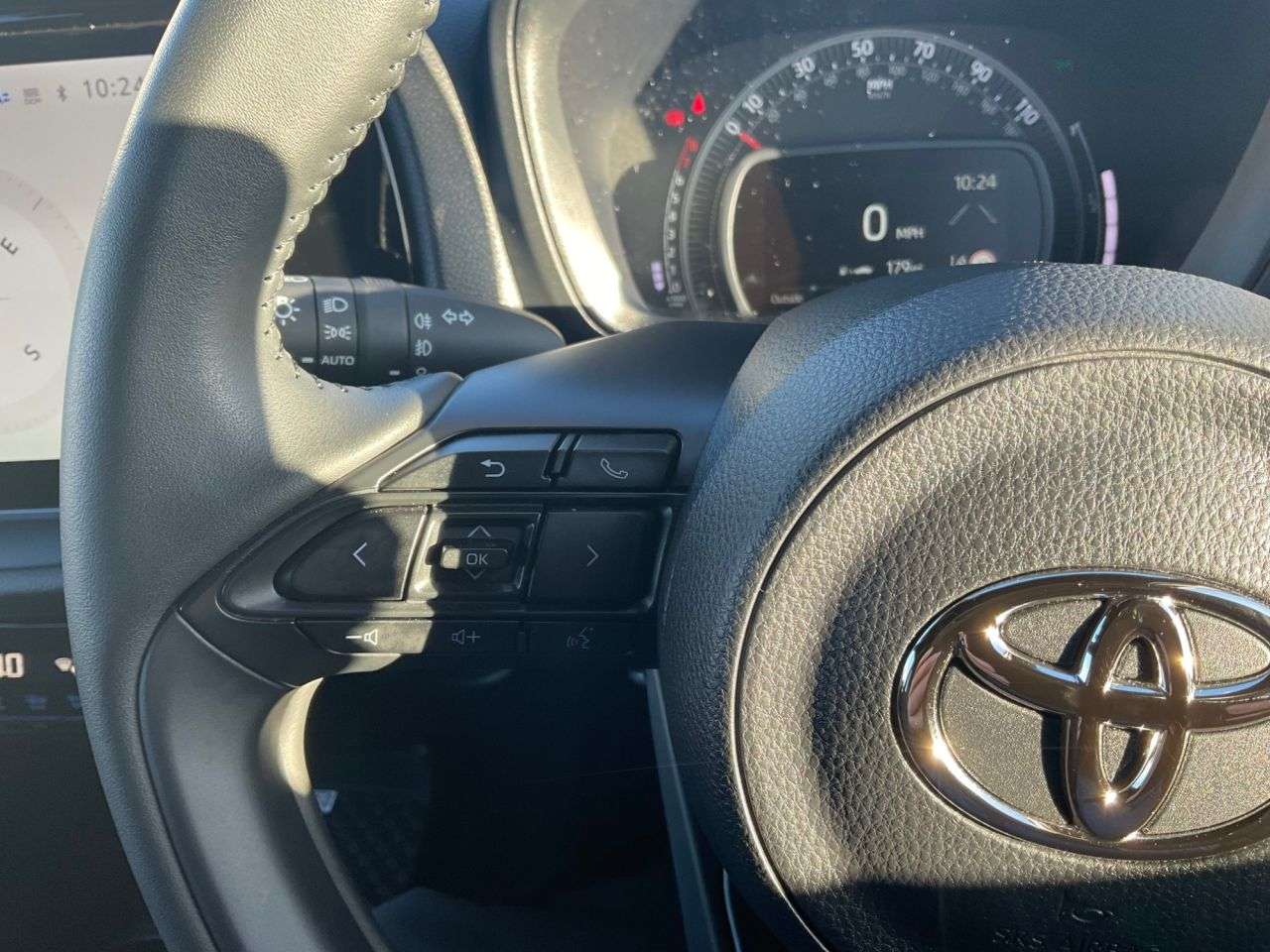 2025 TOYOTA AYGO X 2025 TOYOTA AYGO X