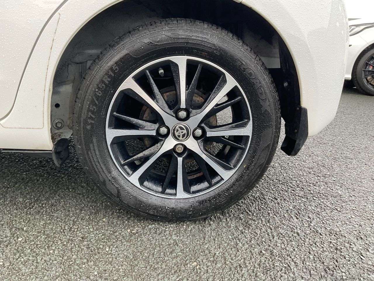 2019 TOYOTA YARIS 2019 TOYOTA YARIS