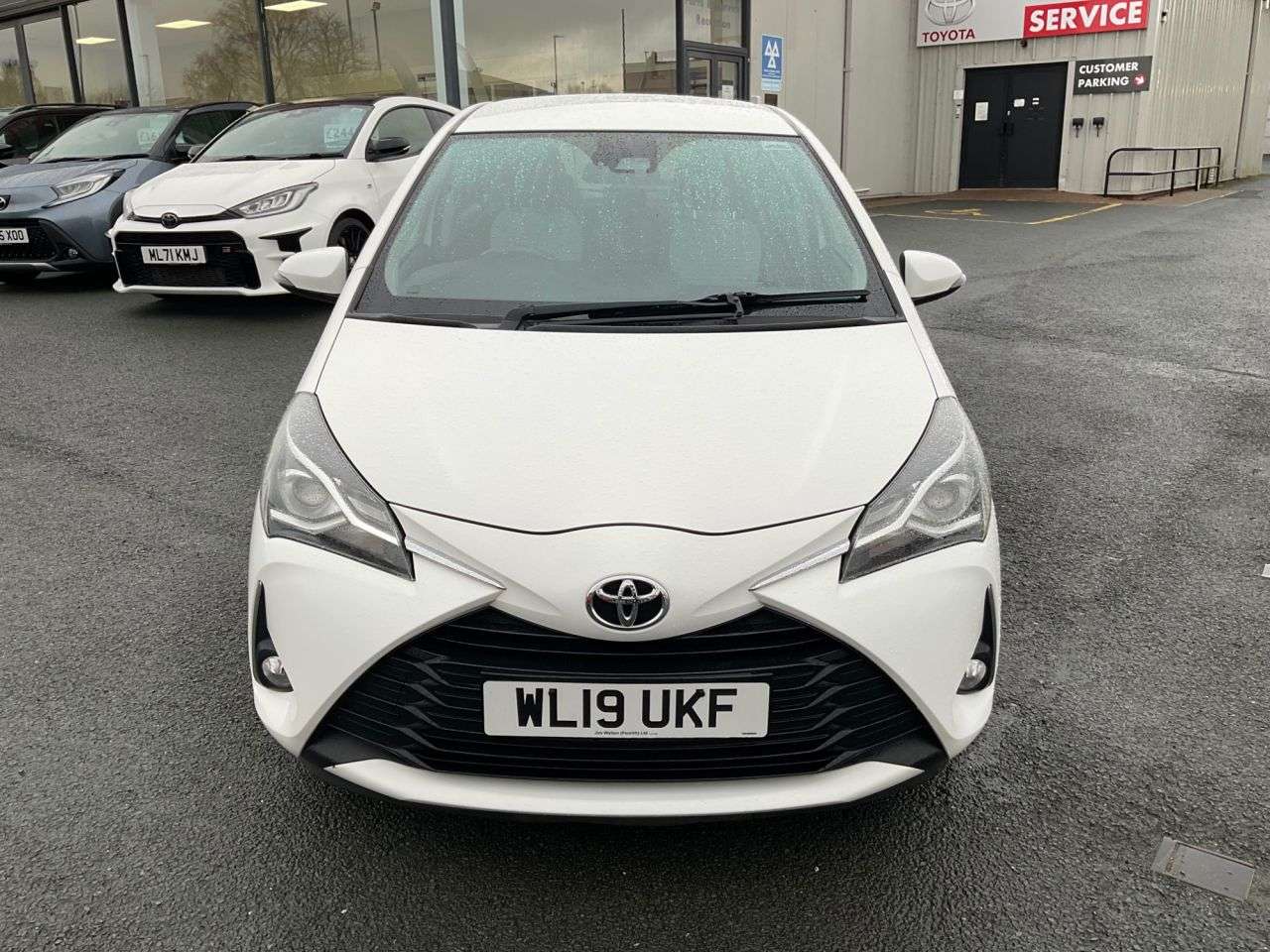 2019 TOYOTA YARIS 2019 TOYOTA YARIS