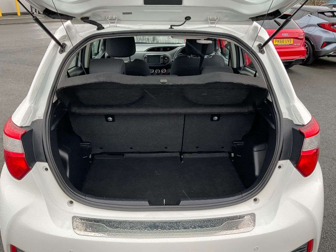 2019 TOYOTA YARIS 2019 TOYOTA YARIS