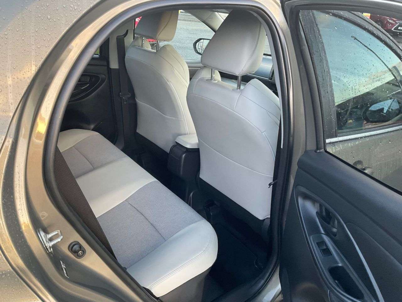 2022 TOYOTA YARIS 2022 TOYOTA YARIS