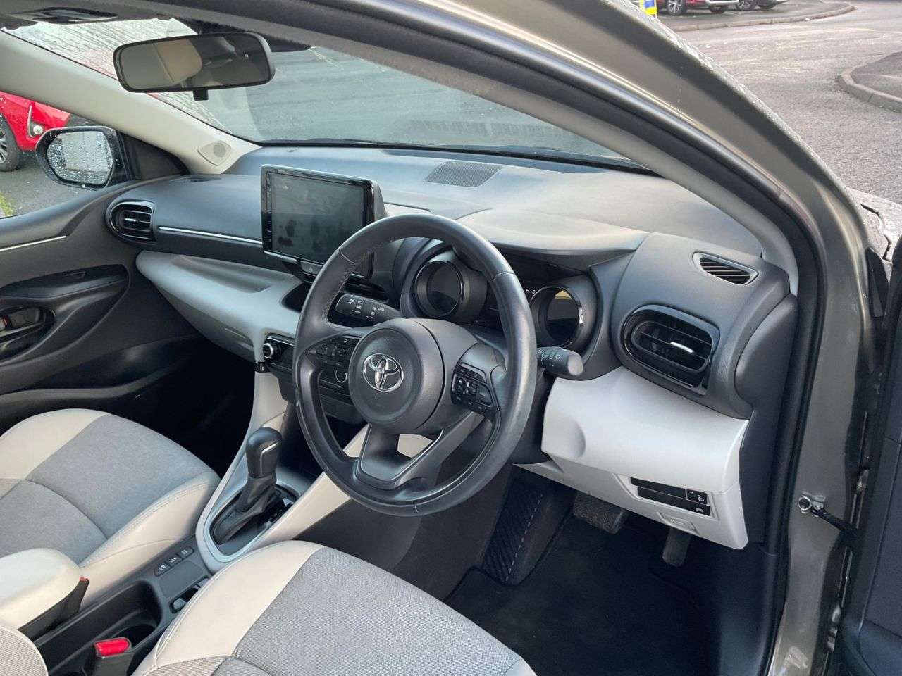 2022 TOYOTA YARIS 2022 TOYOTA YARIS