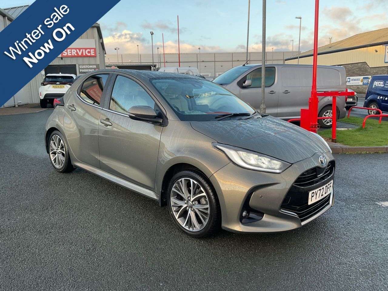 A 2022 TOYOTA YARIS 1.5 VVT-h Excel Hatchback 5dr Petrol Hybrid E-CVT Euro 6 (s/s) (116 ps) A 2022 TOYOTA YARIS 1.5 VVT-h Excel Hatchback 5dr Petrol Hybrid E-CVT Euro 6 (s/s) (116 ps)