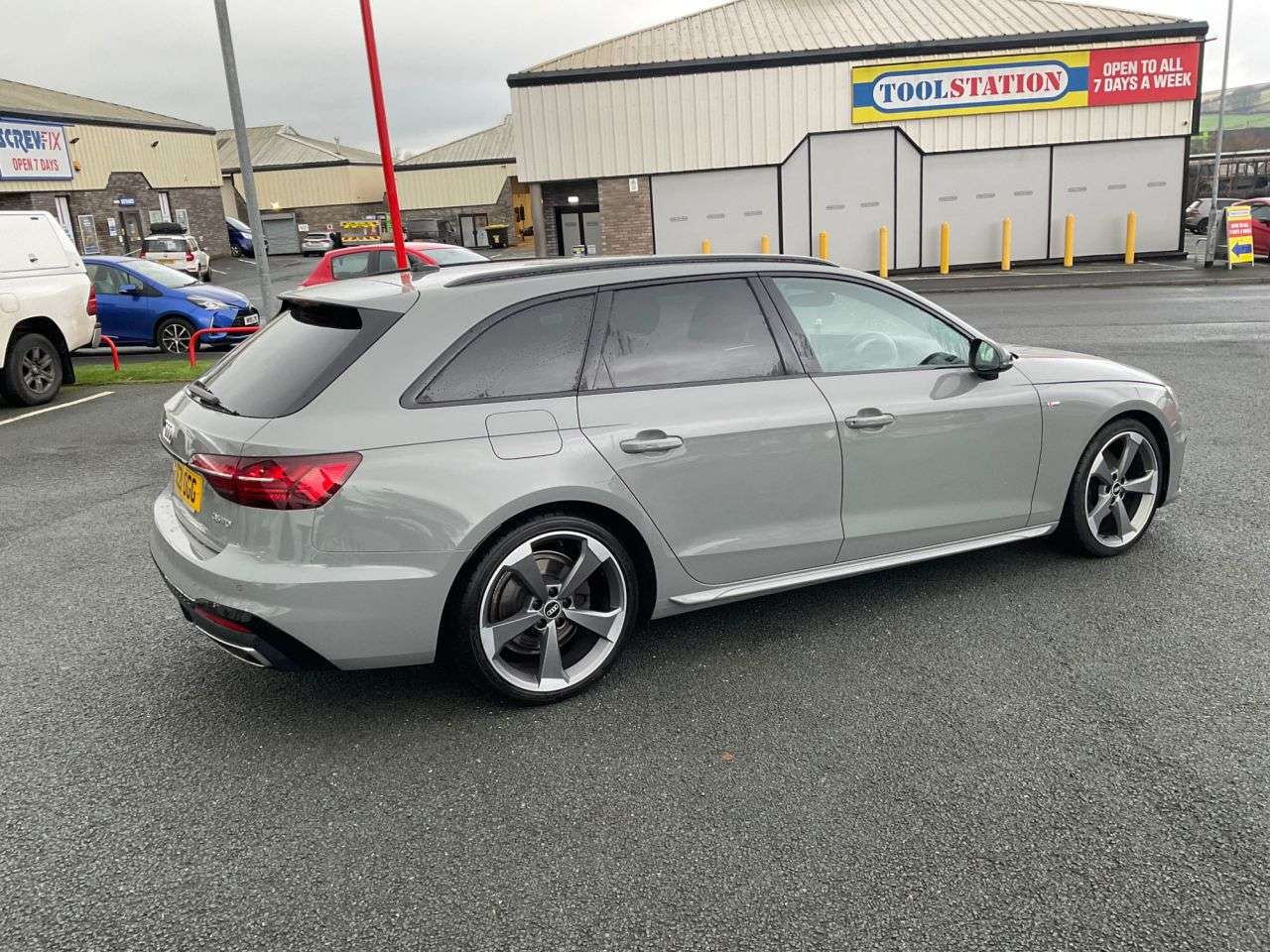 2021 AUDI A4 AVANT 2021 AUDI A4 AVANT