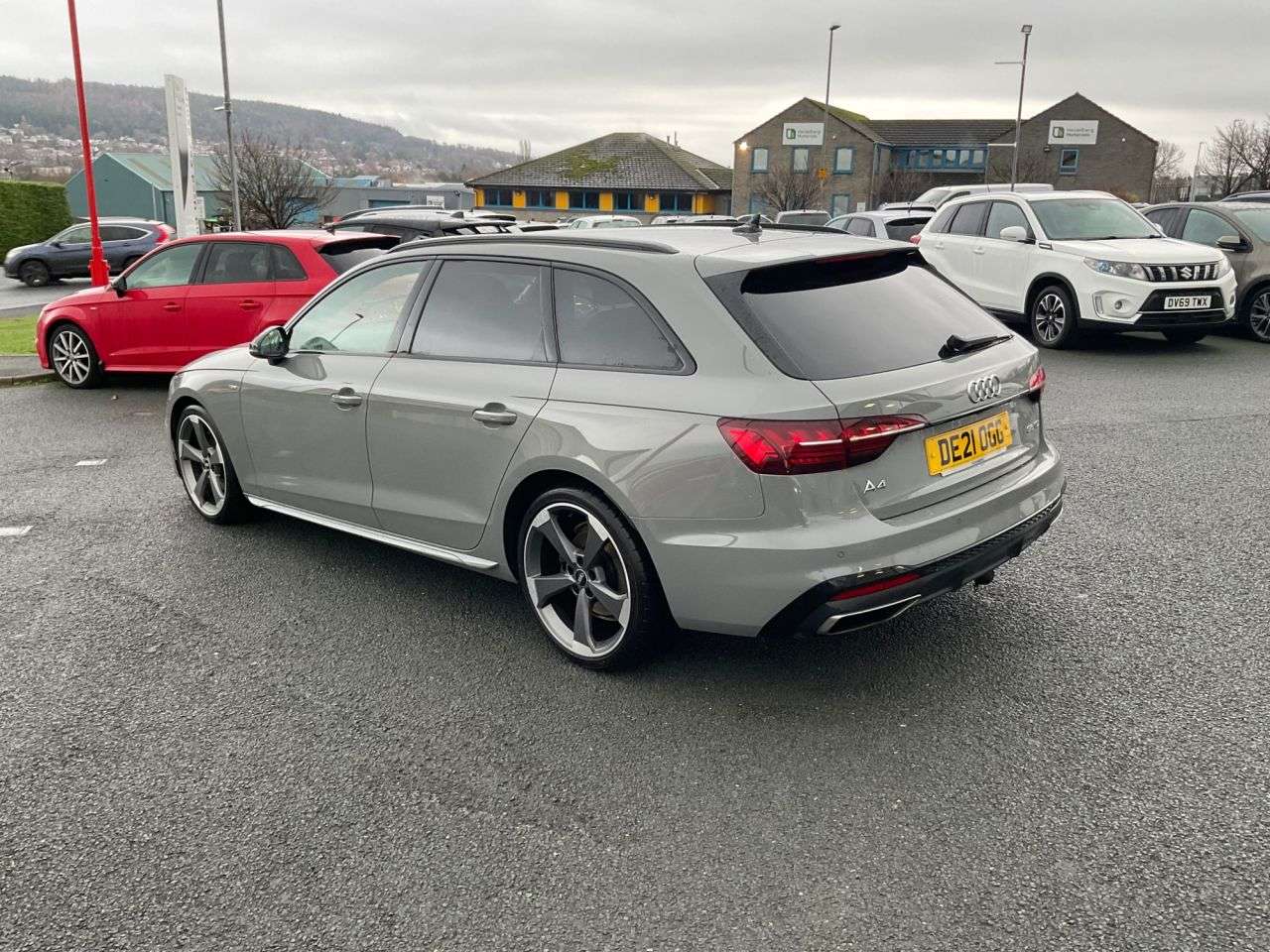 2021 AUDI A4 AVANT 2021 AUDI A4 AVANT