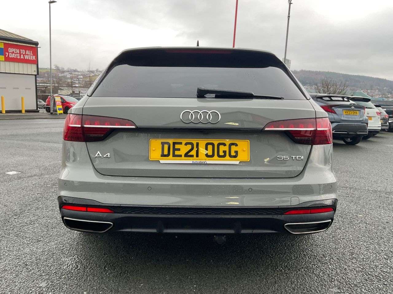 2021 AUDI A4 AVANT 2021 AUDI A4 AVANT