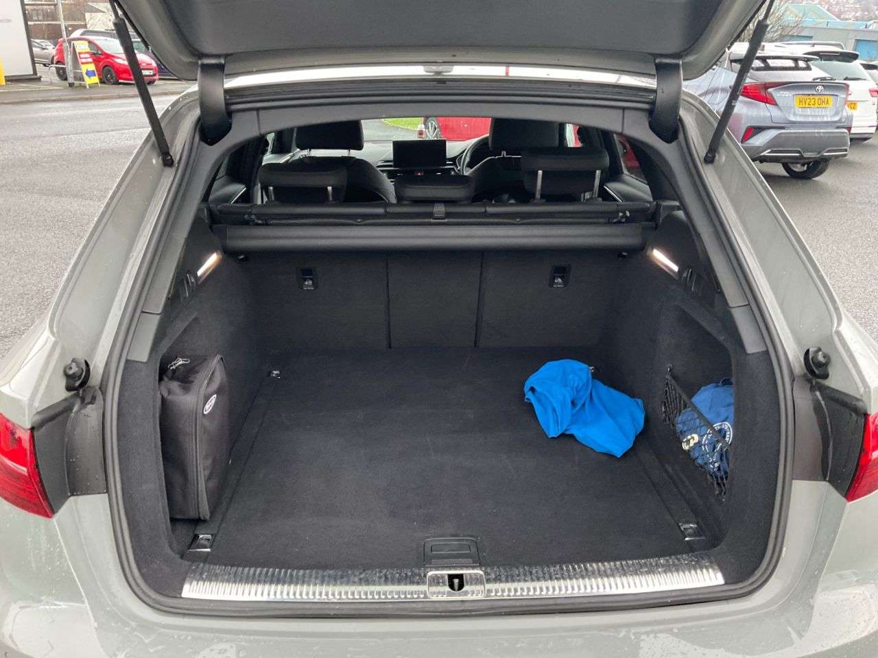 2021 AUDI A4 AVANT 2021 AUDI A4 AVANT