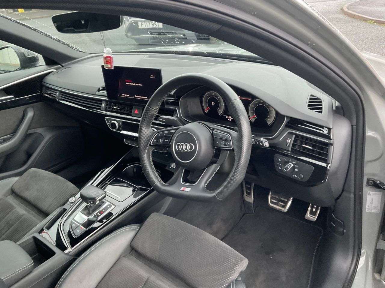 2021 AUDI A4 AVANT 2021 AUDI A4 AVANT