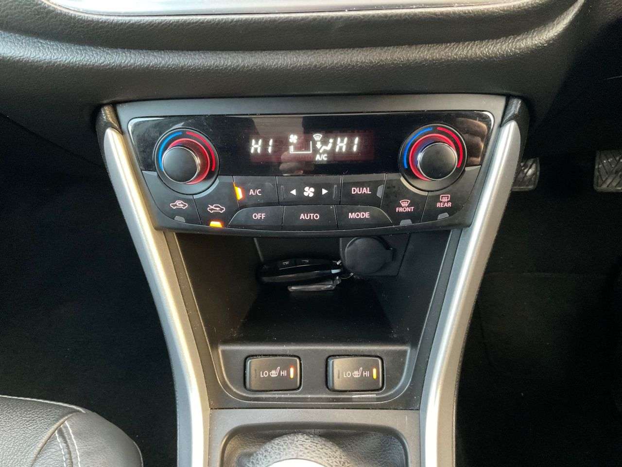 2020 SUZUKI SX4 S-CROSS 2020 SUZUKI SX4 S-CROSS