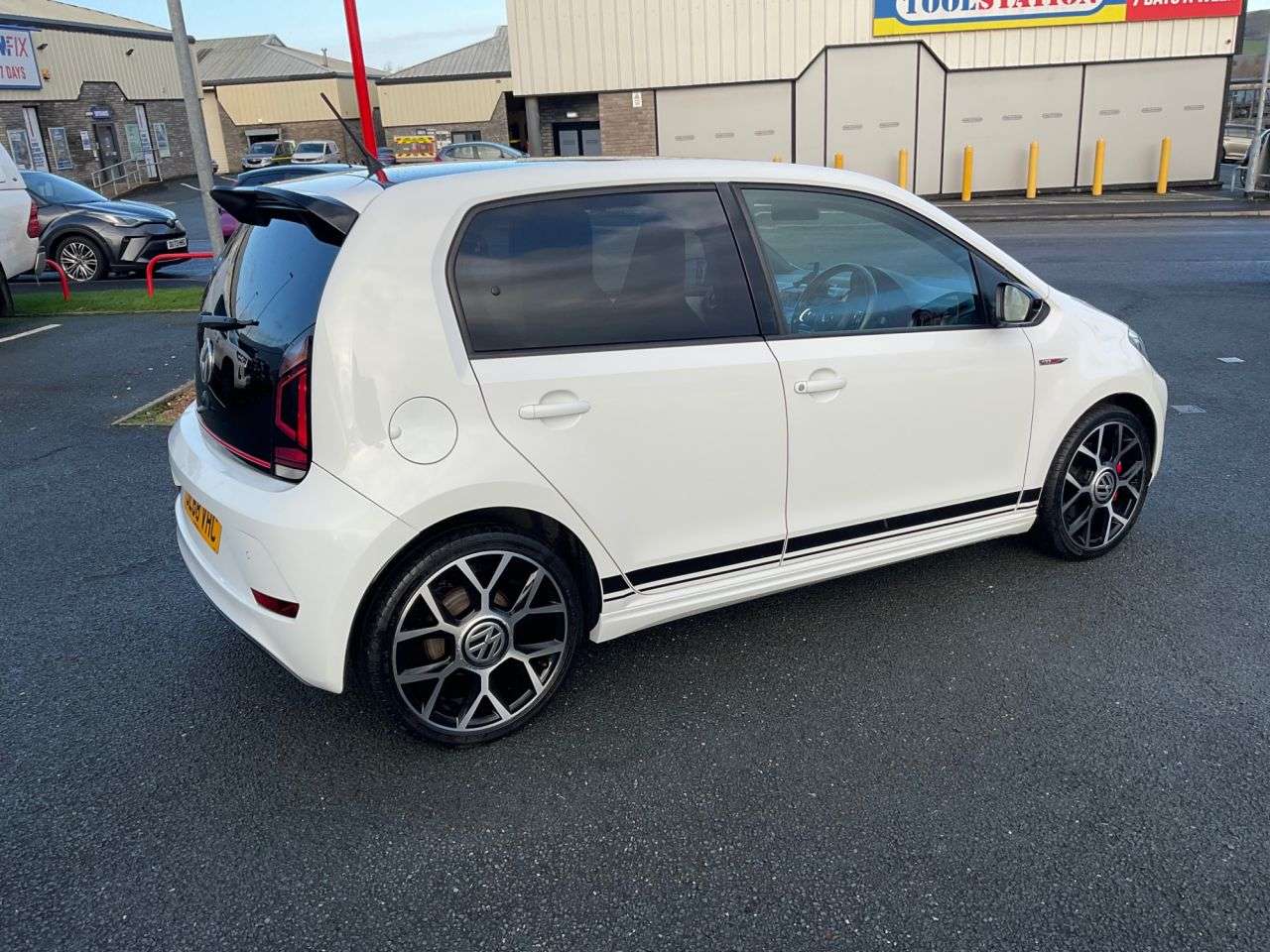 2018 VOLKSWAGEN UP! 2018 VOLKSWAGEN UP!