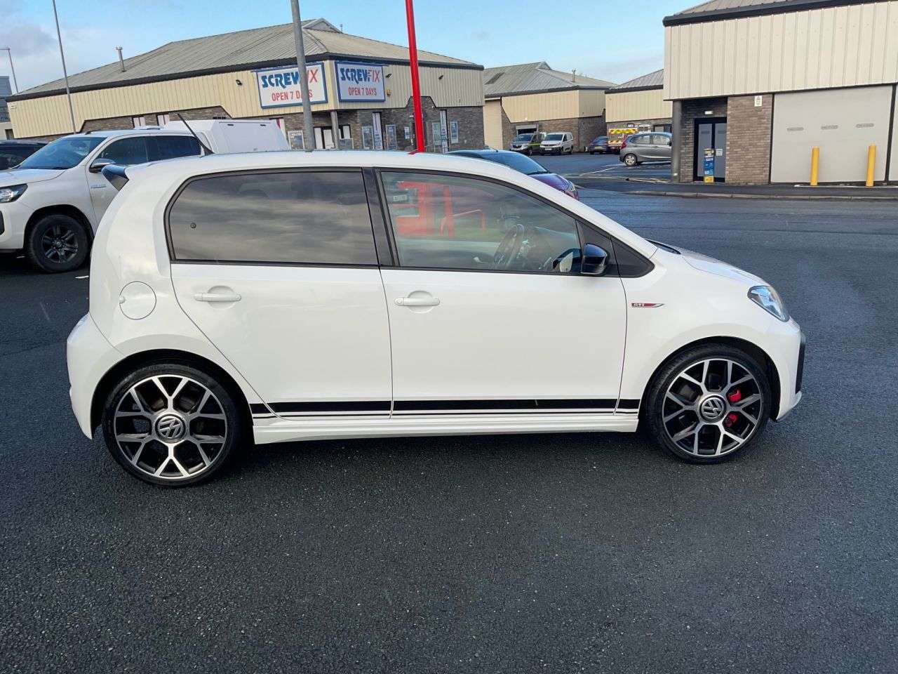 2018 VOLKSWAGEN UP! 2018 VOLKSWAGEN UP!