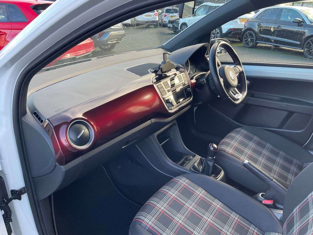 2018 VOLKSWAGEN UP! 2018 VOLKSWAGEN UP!